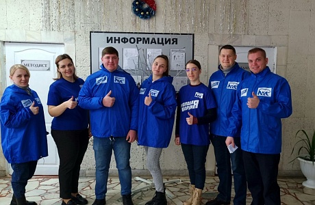 Местное отделение "Молодой Гвардии Единой России" Малосердобинского района всецело поддерживает кандидата в президенты Российской Федерации Владимира Владимировича Путина Местное отделение "Молодой Гвардии Единой России" Малосердобинского района всецело поддерживает кандидата в президенты Российской Федерации Владимира Владимировича Путина