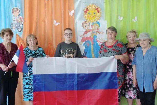 «Живи Россия, здравствуй!». «Живи Россия, здравствуй!».