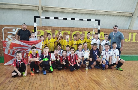 В Фоке "Мечта" состоялось Первенство МБОУДО ДЮСШ с Малая Сердоба по мини-футболу среди детских команд 2015 г. р. и младше