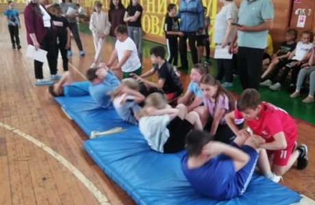 В ФОКе "Мечта" состоялся Фестиваль Всероссийского физкультурно-спортивного комплекса по приёму нормативных испытаний "Готов к Труду и Обороне" среди обучающихся Многопрофильного лицея с.Малая Сердоба В ФОКе "Мечта" состоялся Фестиваль Всероссийского физкультурно-спортивного комплекса по приёму нормативных испытаний "Готов к Труду и Обороне" среди обучающихся Многопрофильного лицея с.Малая Сердоба