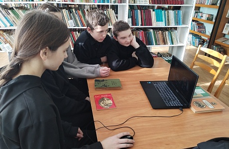 Интеллектуальная викторина «Знатоки Н. С. Лескова» проведена в Топловской библиотеке. Интеллектуальная викторина «Знатоки Н. С. Лескова» проведена в Топловской библиотеке.