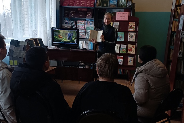 В Ключёвской библиотеке проведена литературная видеопрезентация произведений ДоктораСьюза.