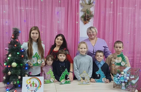 В Доме детского творчества стартовала благотворительная акция в рамках социального проекта "Творим добро вместе!" В Доме детского творчества стартовала благотворительная акция в рамках социального проекта "Творим добро вместе!"