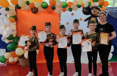 В Фоке "Юность" г, Сердобск прошел открытый фестиваль по эстетическим видам спорта "Чебурашка fest"