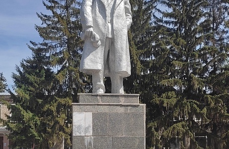 В Малосердобинском районе завершена реставрация памятника В.И. Ленину В Малосердобинском районе завершена реставрация памятника В.И. Ленину
