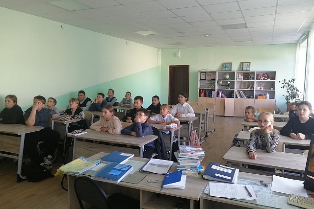 Учащиеся МБОУ многопрофильный лицей с. Малая Сердоба принимают активное участие в проекте «Киноуроки в школах России».