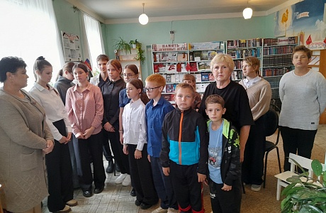 Час истории «Беслан. Память на все времена» в Новодёмкинской библиотеке Час истории «Беслан. Память на все времена» в Новодёмкинской библиотеке