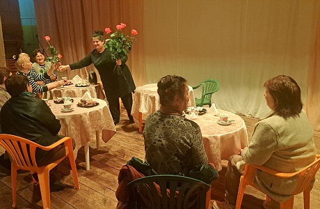 В преддверии праздника «День пожилого человека» в РДК прошла развлекательная программа «Ах, возраст осень» В преддверии праздника «День пожилого человека» в РДК прошла развлекательная программа «Ах, возраст осень»