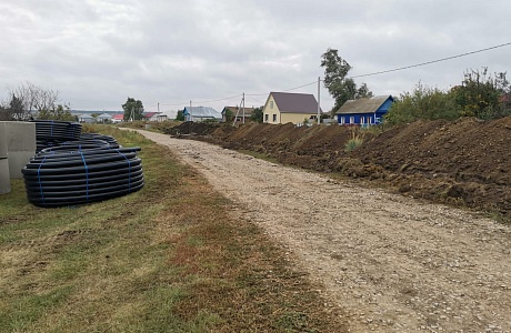 В селе Малая Сердоба продолжается ремонт центрального водоснабжения