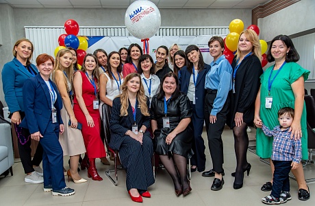 В 2024 ГОДУ ПРОГРАММА «МАМА-ПРЕДПРИНИМАТЕЛЬ» ПРОЙДЕТ ВО ВСЕХ ФЕДЕРАЛЬНЫХ ОКРУГАХ