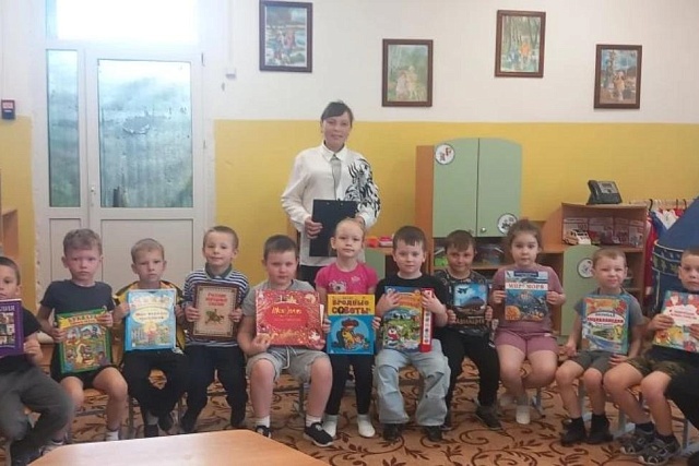 Специалистом Малосердобинской центральной районной библиотеки проведен книжный экспресс «С книгой к новым открытиям»