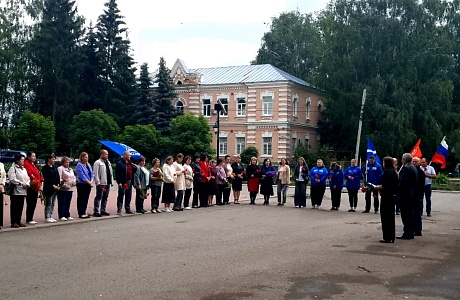В селе Малая Сердоба состоялся торжественный митинг, посвященный Дню памяти и скорби