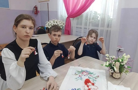 В объединении "Сувенир" прошел мастер-класс по изготовлению "Мэрцишор"