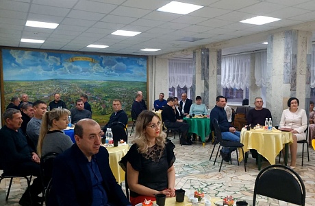 В Малосердобинском районе прошло торжественное мероприятие, посвящённое Дню сельского хозяйства.