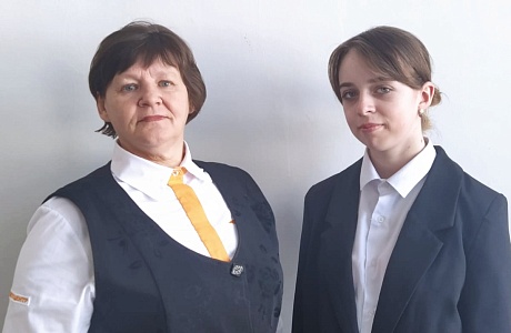 Лидер ученического самоуправления МБОУ СОШ с. Старое Славкино стала победителем в номинации «Лидер из малых населенных пунктов» и представит наш регион на Всероссийском форуме президентов школ в Москве