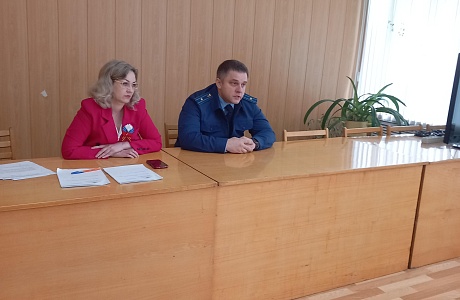  В администрации Малосердобинского района состоялосьзаседание комиссии по делам несовершеннолетних 