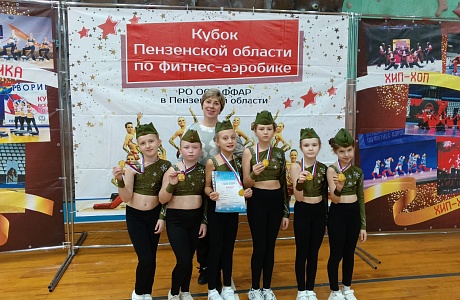 Золотые медали для команды "Фристайл " Дома детского творчества! Золотые медали для команды "Фристайл " Дома детского творчества!