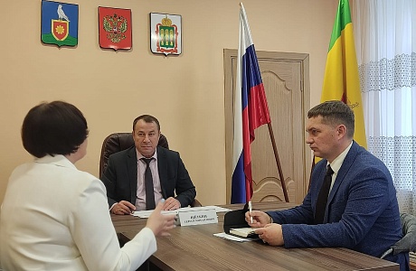 Руководитель приёмной Президента Российской Федерации в Пензенской области - Главный федеральный инспектор по Пензенской области Сергей Щёткин провел приём граждан Руководитель приёмной Президента Российской Федерации в Пензенской области - Главный федеральный инспектор по Пензенской области Сергей Щёткин провел приём граждан