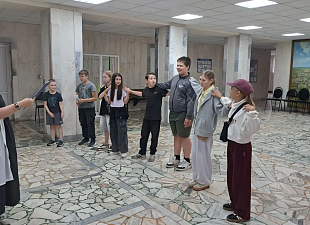  В РДК прошла познавательно – развлекательная программа «Волшебные правила здоровья»