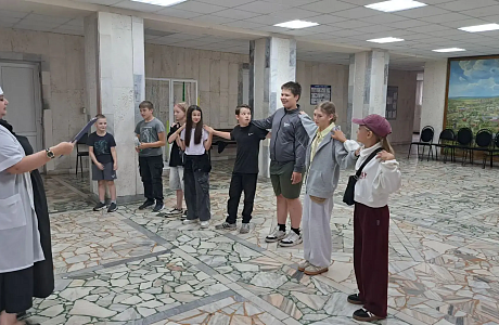 В РДК прошла познавательно – развлекательная программа «Волшебные правила здоровья» В РДК прошла познавательно – развлекательная программа «Волшебные правила здоровья»