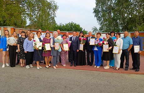 В селе Малая Сердоба состоялось праздничное мероприятие, посвященное Дню России.
