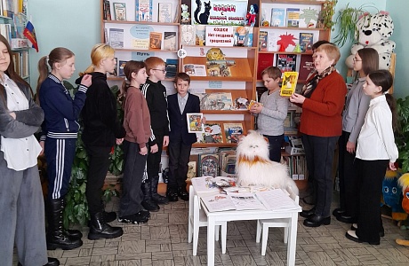 «Кошки. Нет созданий грациозней». «Кошки. Нет созданий грациозней».