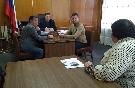 Глава администрации района провел встречу с инвестором Глава администрации района провел встречу с инвестором