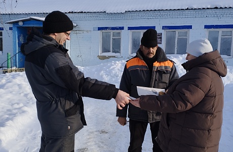 В Липовском СДК прошел урок мужества «Листая блокадный дневник».